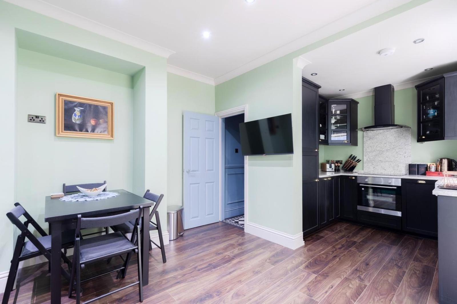 Stylish 2 Bedrooms Flat Sleeps 6 & Garden London Zone 2 Cls Central Экстерьер фото